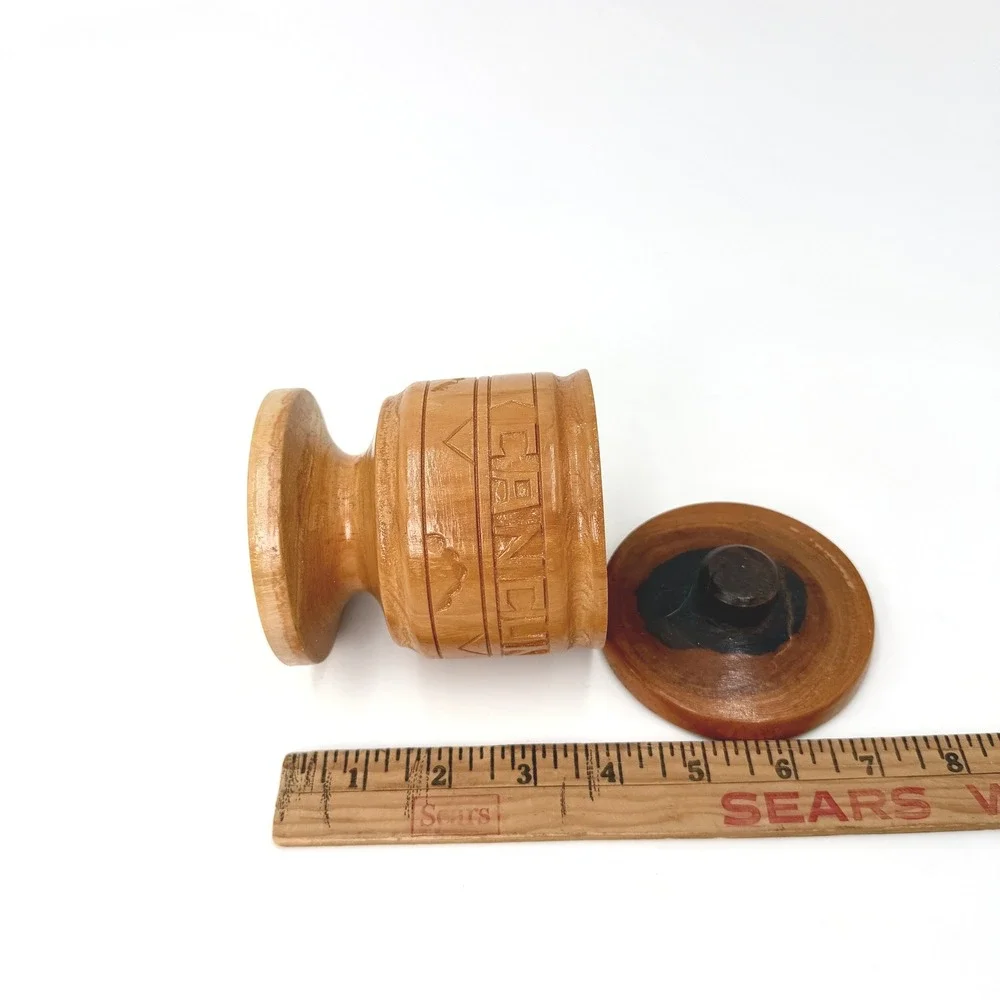 Vintage Hand Carved Wood Cancun Mexico Trinket Box Jar with‎ Lid Pedestal 4.5